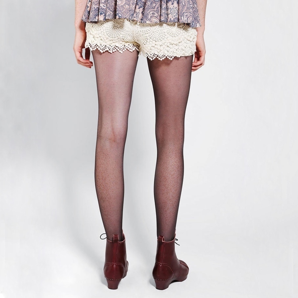 KIMCHI BLUE High Waisted Crochet Lace Tap Short - Picture 7 of 9